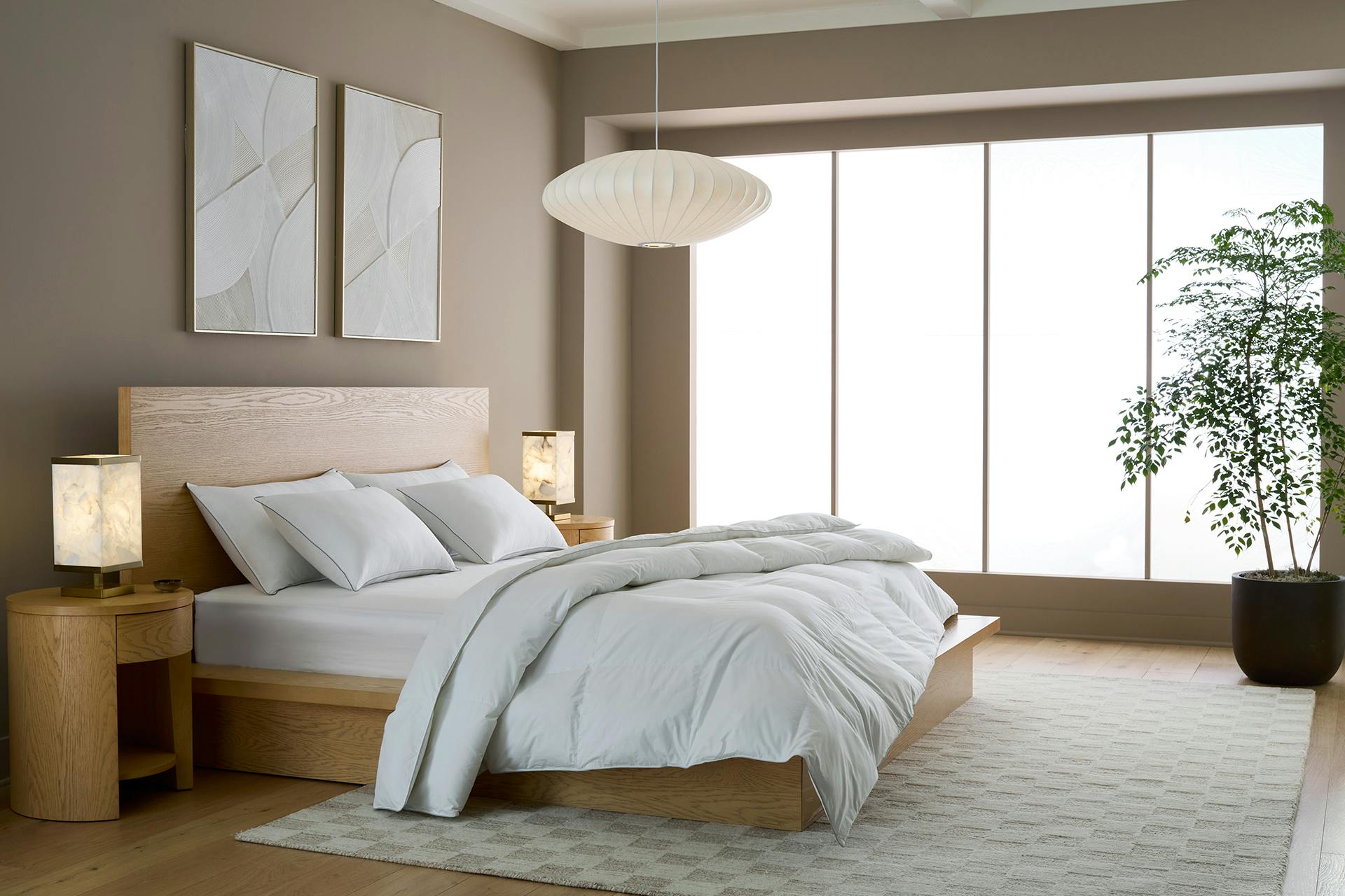 Saatva Down Alternative Comforter - Thumbnail 4