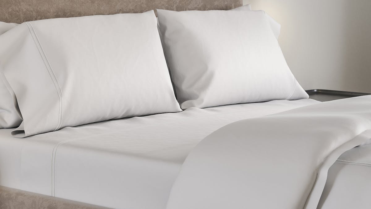 https://saatva.imgix.net/products/embroidered-hotel-style-sheets/bedroom/white/embroidered-hotel-style-sheets-bedroom-white-16-9.jpg?w=1200&fit=crop&auto=format
