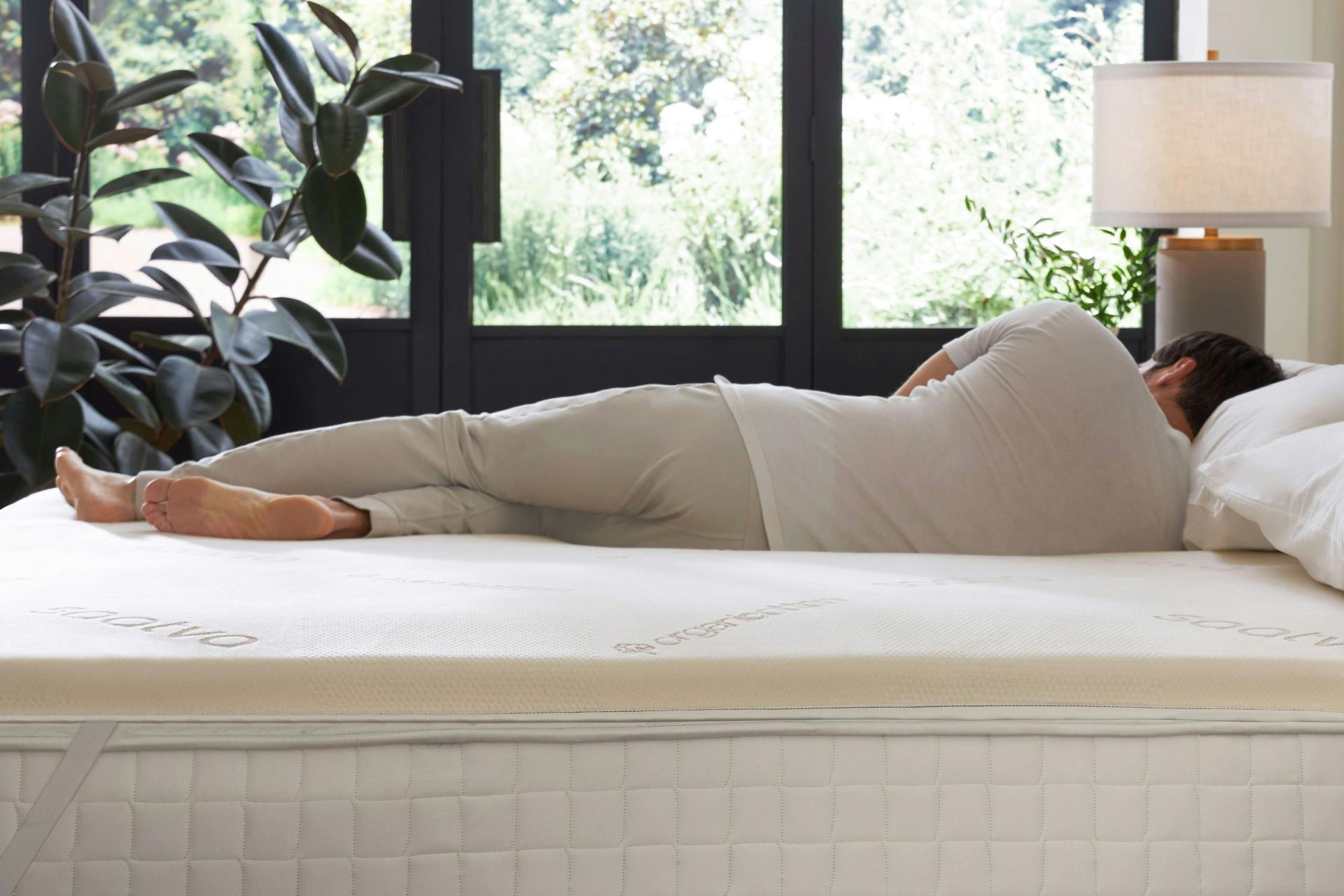 Saatva Mattress Topper - Thumbnail 4