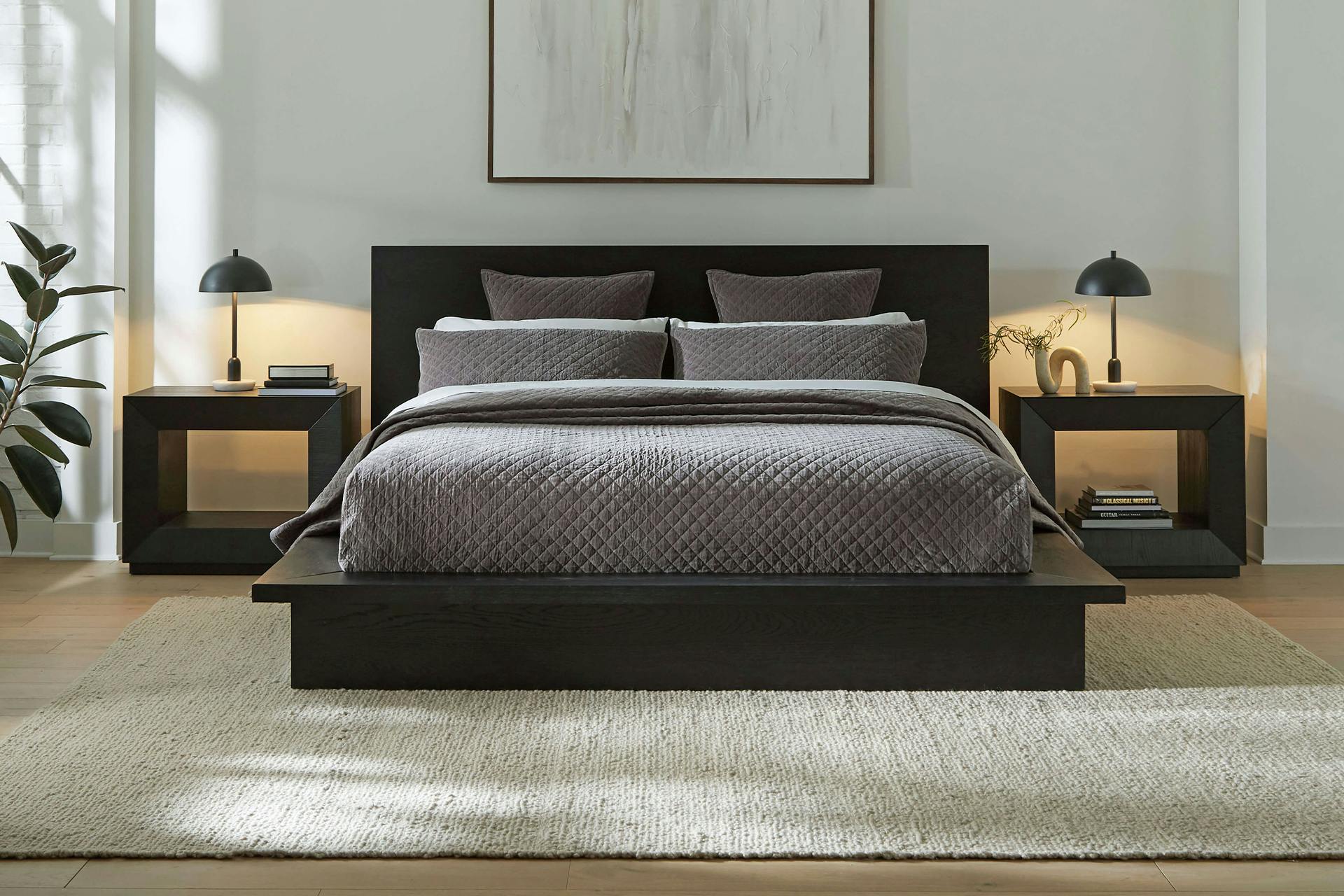 Hugo Bedside Lamp - Thumbnail 4