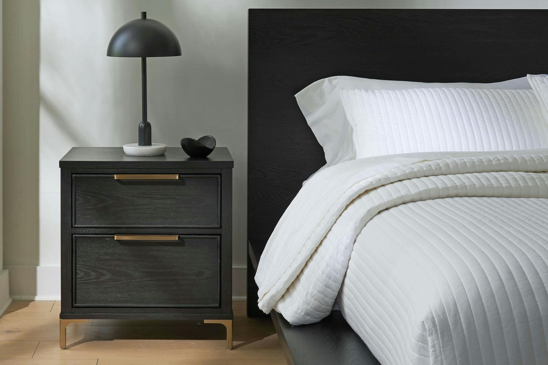 Hugo Bedside Lamp - Thumbnail 5