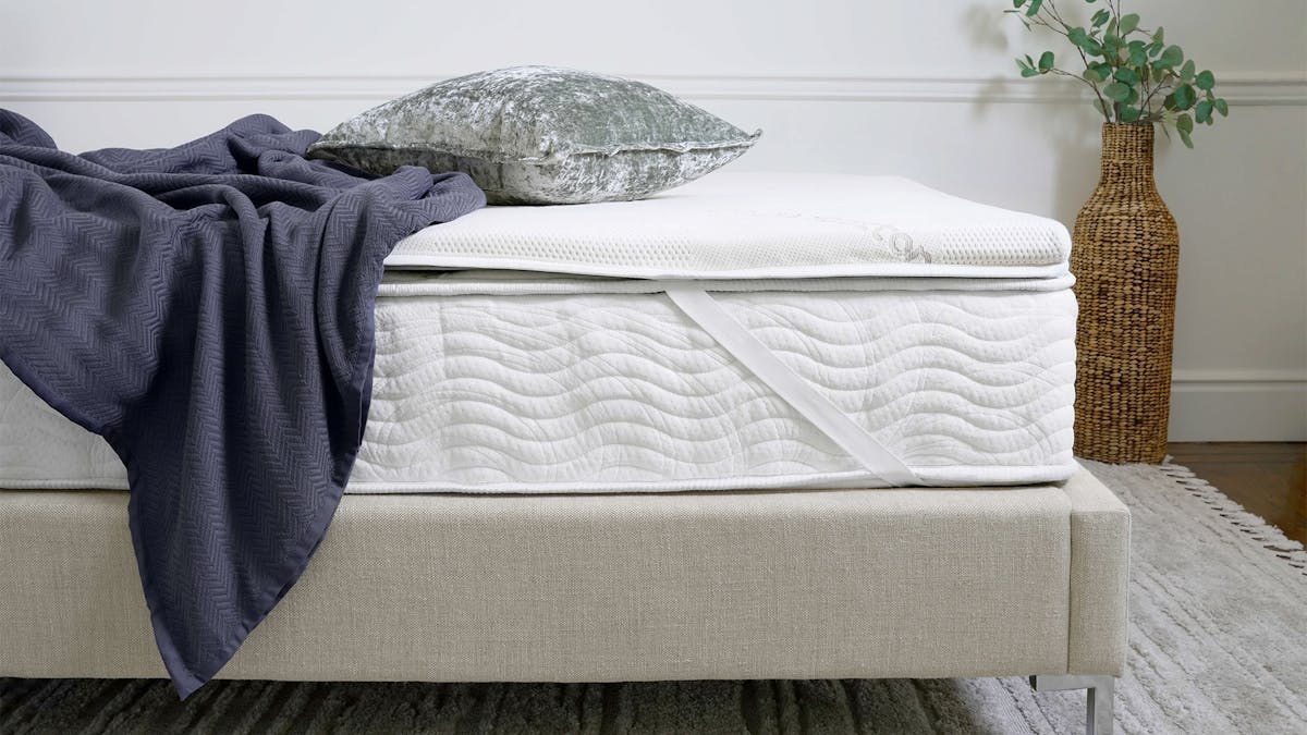 6 Best Mattress Toppers for Hip Pain