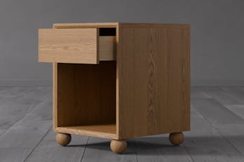 Lyse Nightstand