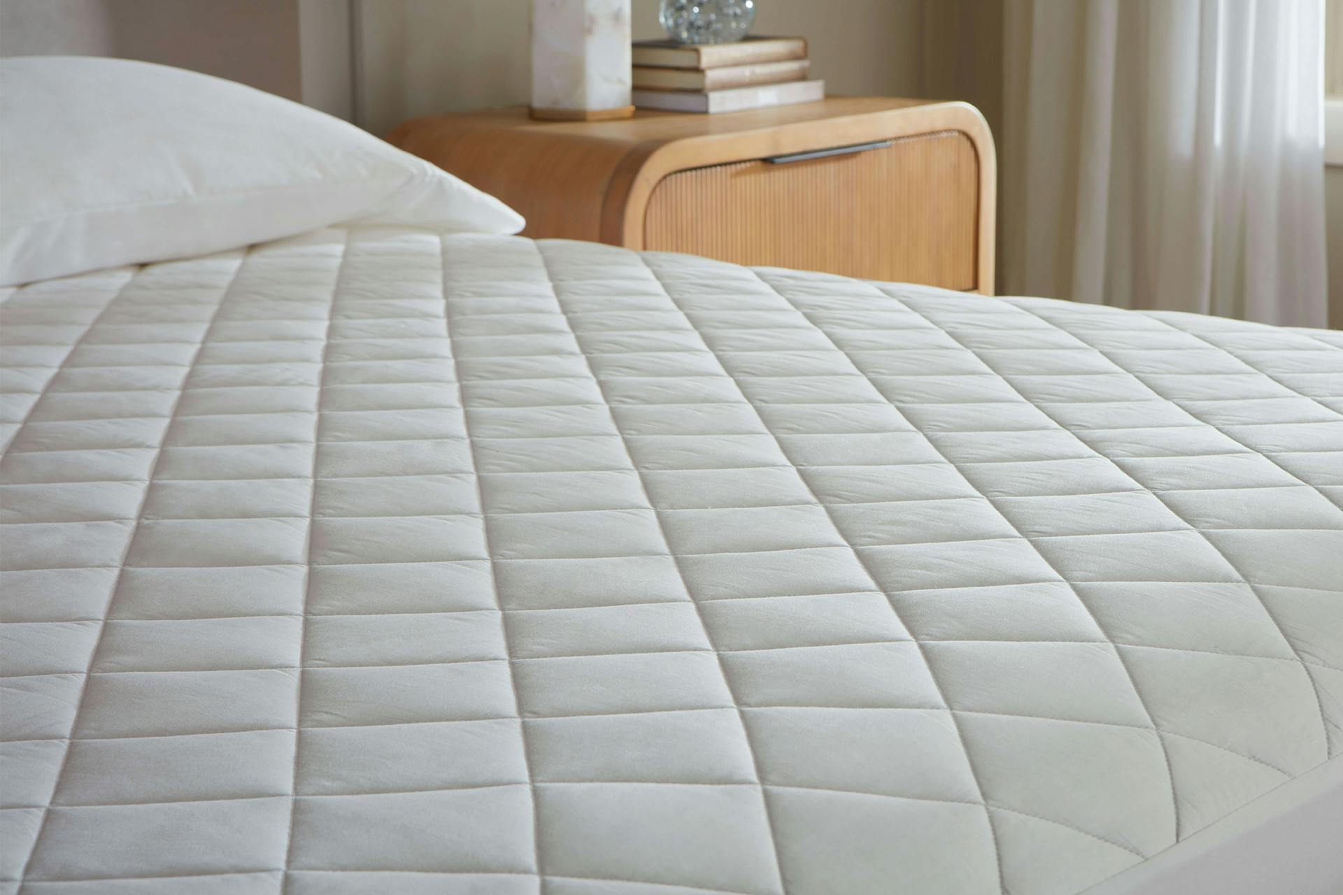 Saatva Mattress Pad - Thumbnail 2