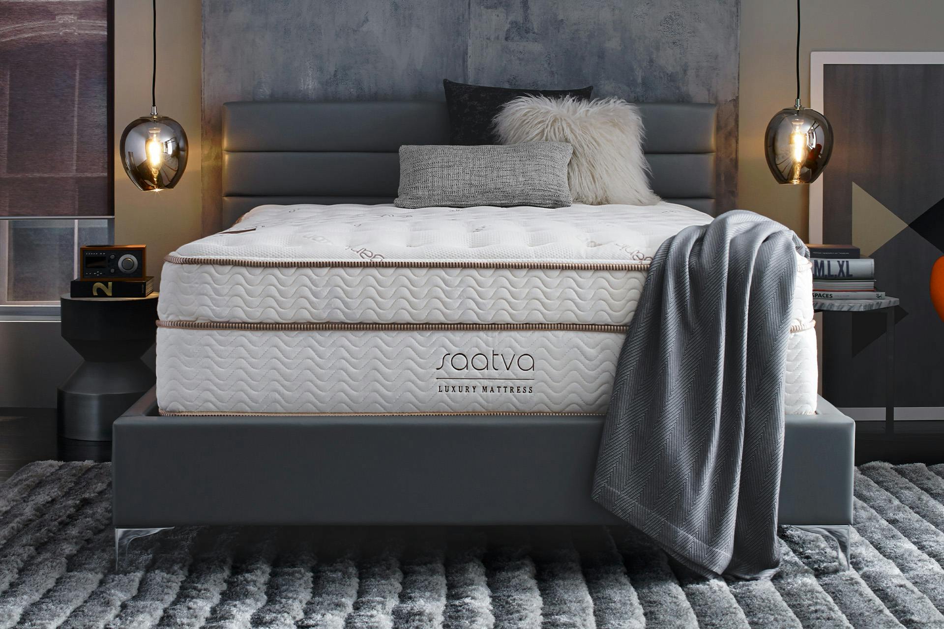 Saatva Classic Mattress - Thumbnail 2